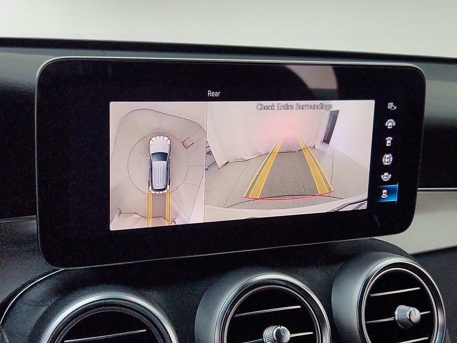 Certified 2022 Mercedes-Benz GLC 300 image 21