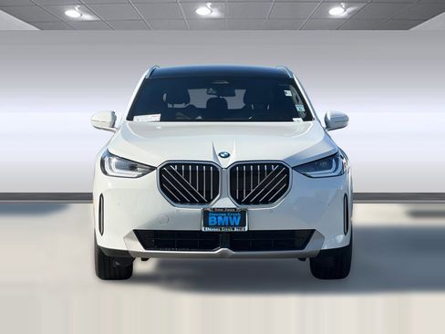 Used 2025 BMW X3 xDrive30 w/ Convenience Package AWD/4WD image 5