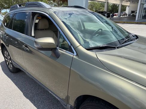 Used 2017 Subaru Outback 2.5i Limited w/ Popular Package #5 AWD/4WD image 14