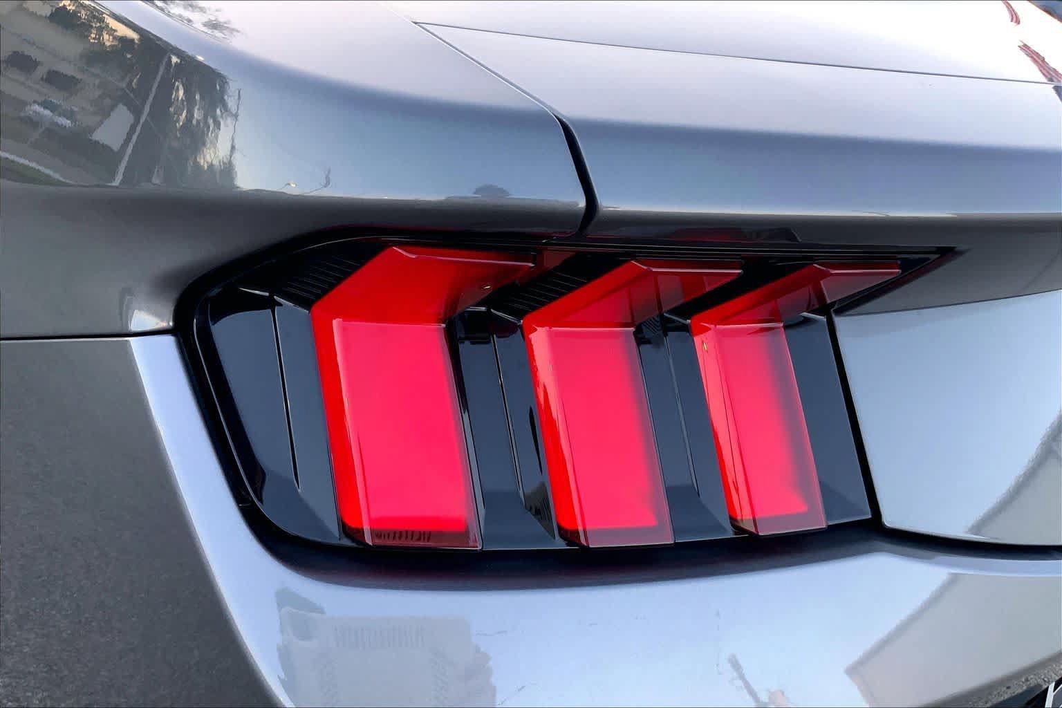 Used 2026 Ford Mustang Premium RWD image 27