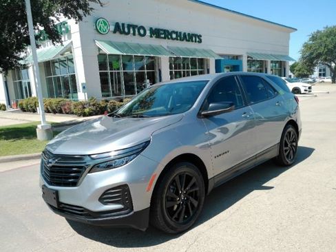 Used 2023 Chevrolet Equinox LS w/ LS Convenience Package FWD image 1