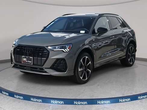 Certified 2025 Audi Q3 2.0T Premium Plus w/ Premium Plus Package AWD/4WD image 7