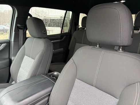 Certified 2025 GMC Acadia Elevation image 2