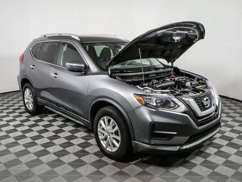 Used 2017 Nissan Rogue SV AWD/4WD image 32