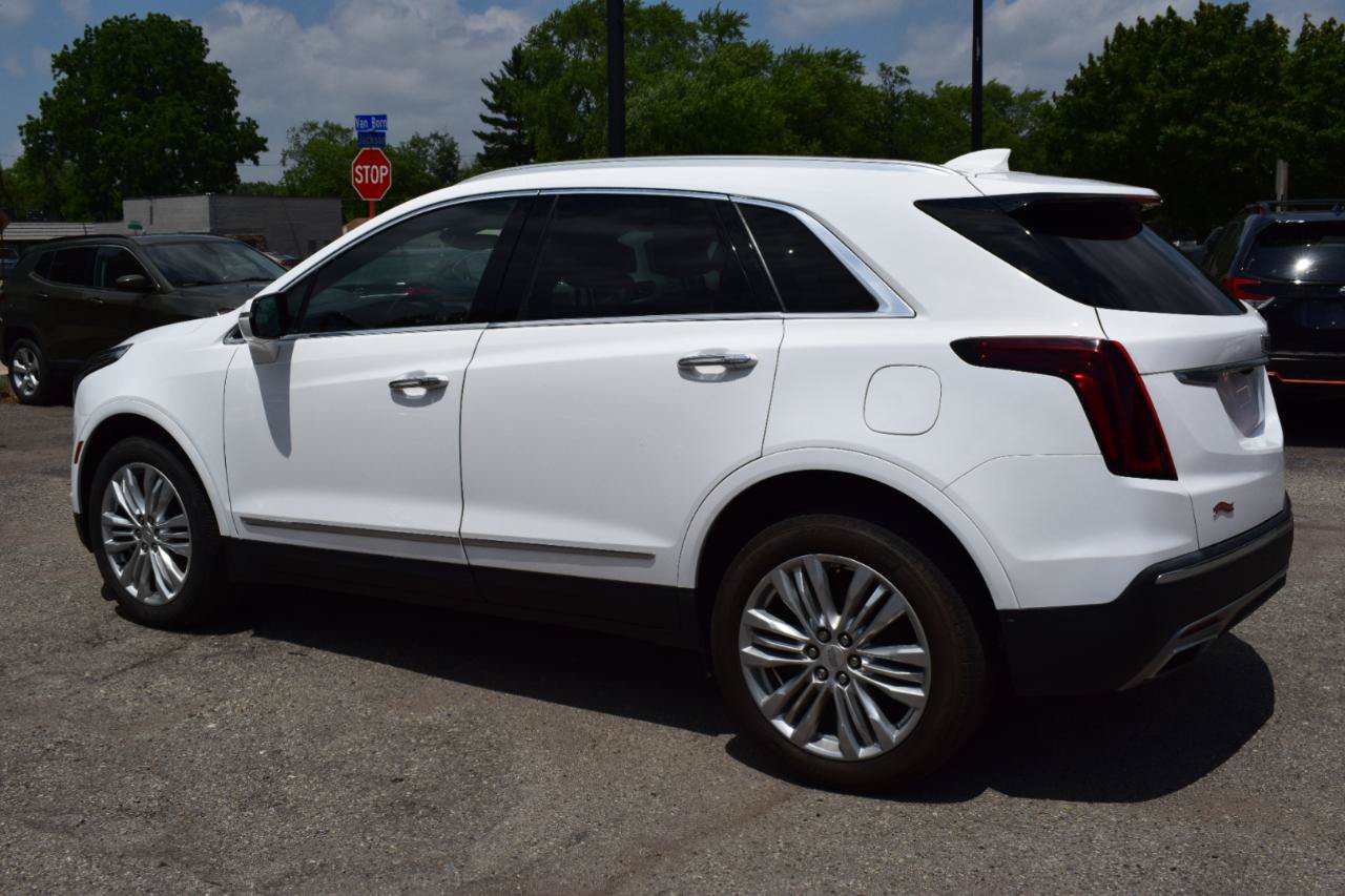 Used 2022 Cadillac XT5 Premium Luxury FWD image 8