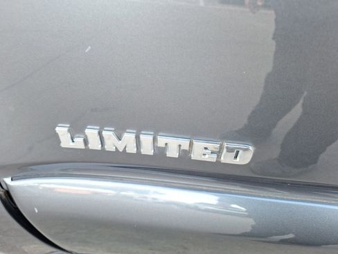 Used 2008 Toyota 4Runner Limited image 14