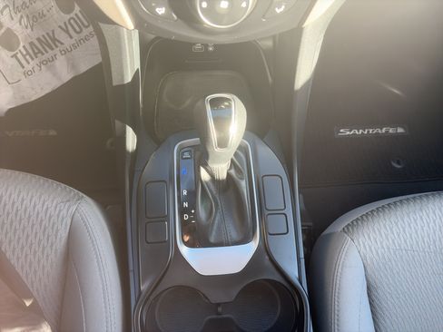 Used 2018 Hyundai Santa Fe Sport AWD/4WD image 16