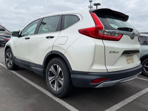 Used 2018 Honda CR-V LX image 5