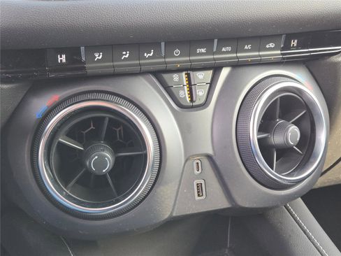 Used 2023 Chevrolet Blazer LT w/ Driver Confidence Package image 22