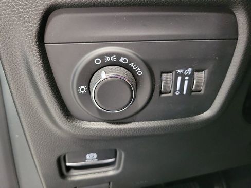 New 2026 Jeep Grand Cherokee Laredo X AWD/4WD image 13
