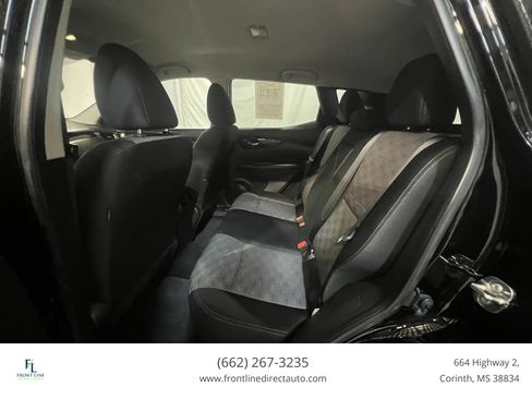 Used 2019 Nissan Rogue Sport SV w/ Technology Package FWD image 10