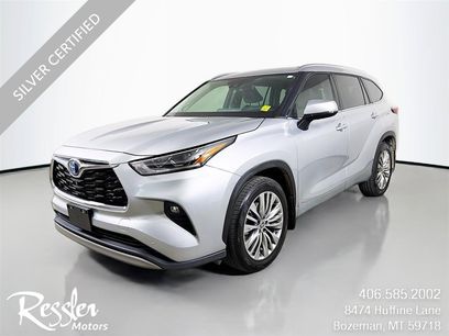 Used 2022 Toyota Highlander Platinum