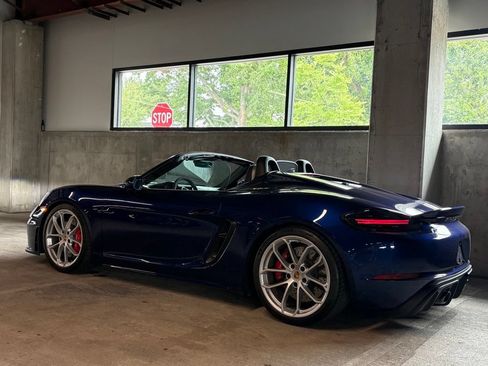 Used 2022 Porsche 718 Boxster Spyder RWD image 4