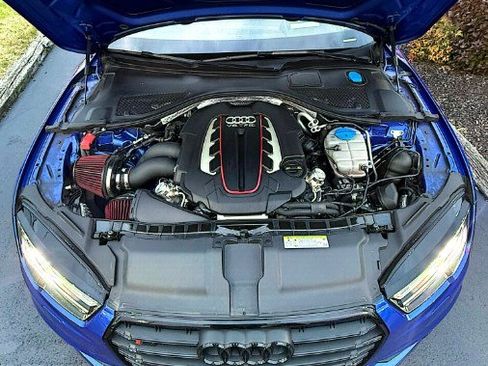 Used 2017 Audi S7 Prestige w/ S7 Sport Package image 32