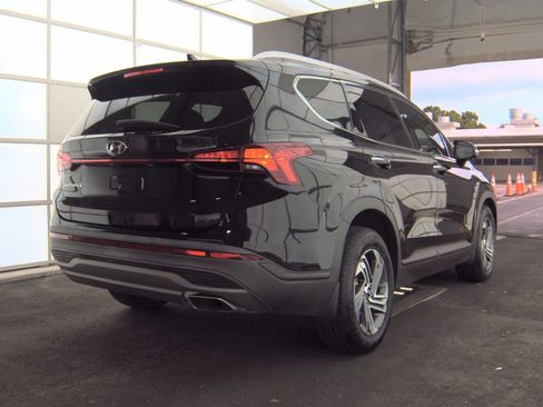 Used 2023 Hyundai Santa Fe SEL FWD image 7