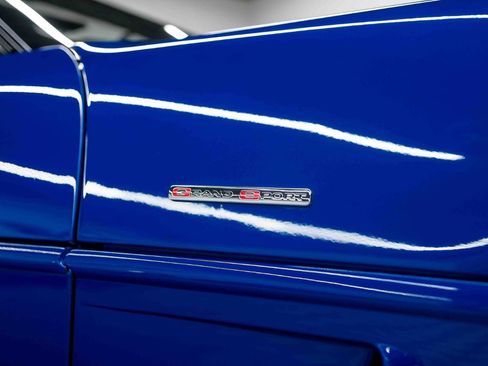 Used 1996 Chevrolet Corvette Convertible RWD image 20