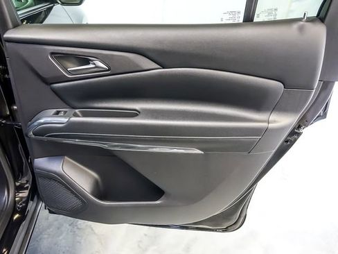 Used 2026 Chevrolet Traverse LT w/ LPO, Floor Liner Package image 32