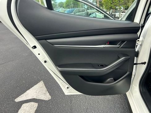 New 2026 MAZDA MAZDA3 s FWD image 8