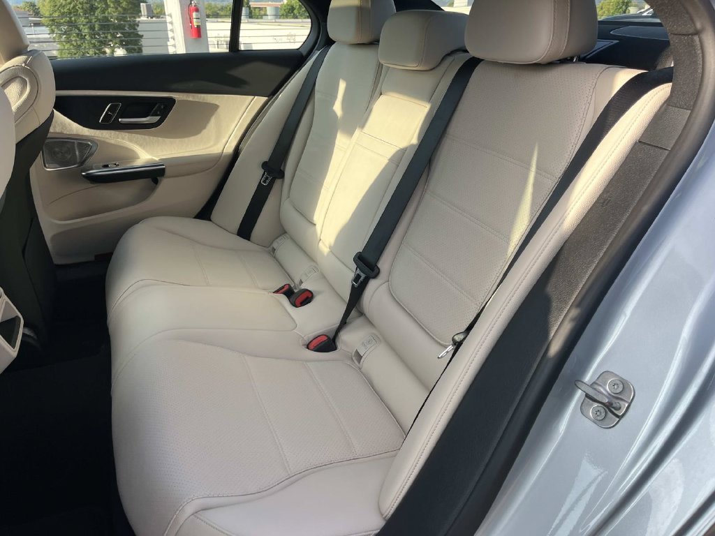 Used 2025 Mercedes-Benz C 300 Sedan image 20
