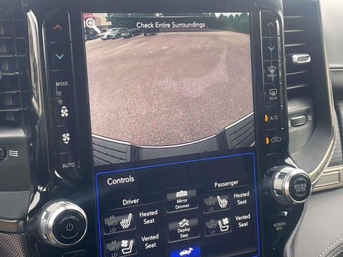 Used 2021 RAM 2500 Limited RWD image 18