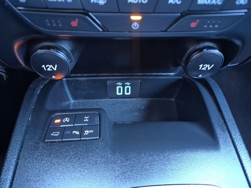 Used 2022 Ford Ranger Lariat w/ Equipment Group 501A High image 30