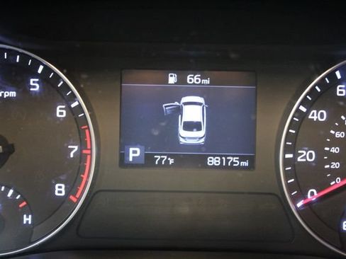 Used 2021 Kia Forte LXS FWD image 20