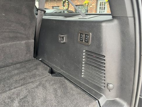 Used 2013 Ford Expedition EL Limited image 25
