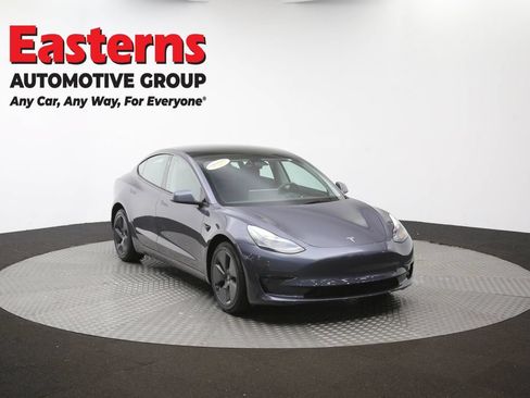 Used 2023 Tesla Model 3 Standard Range RWD image 43