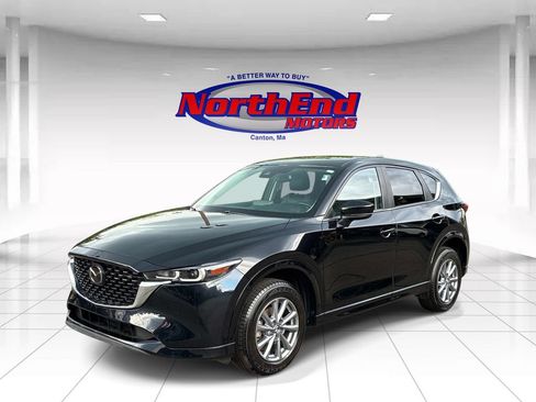 Used 2024 MAZDA CX-5 AWD 2.5 S w/ Preferred Package image 3