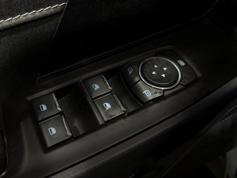 Used 2023 Ford F150 Lightning XLT image 28