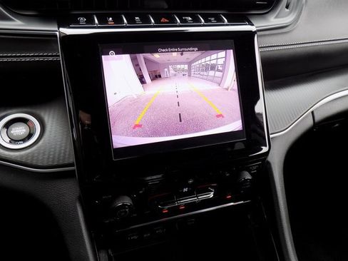 Certified 2023 Jeep Grand Cherokee Altitude image 16