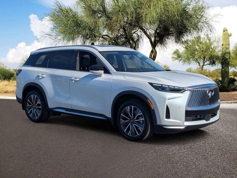 Certified 2026 INFINITI QX60 Luxe w/ Cargo Package FWD image 7