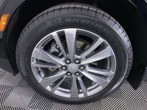 Certified 2023 Cadillac XT5 Premium Luxury w/ Technology Package image 17