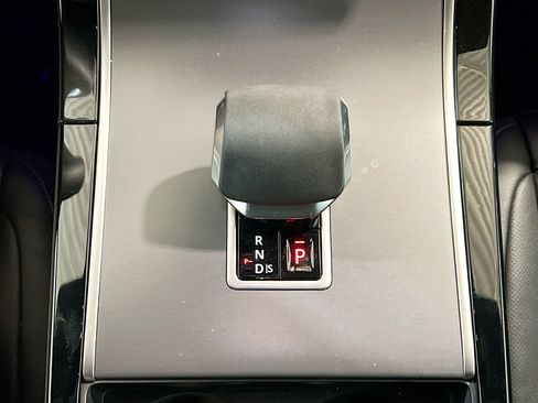 Used 2024 Land Rover Range Rover Evoque Dynamic SE image 13