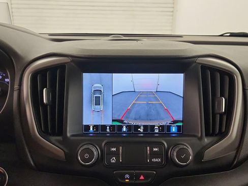 Used 2022 GMC Terrain AT4 w/ Infotainment Package II AWD/4WD image 28
