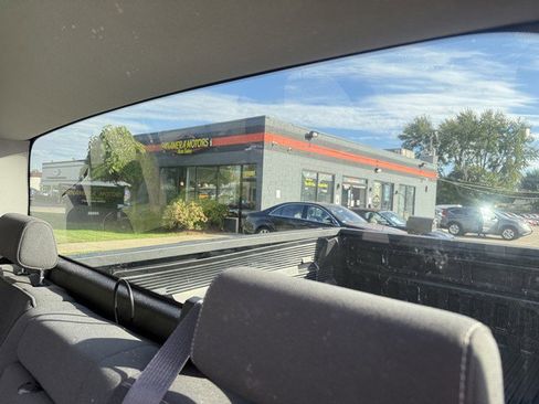 Used 2017 GMC Sierra 1500 SLE image 13