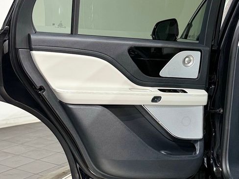 New 2026 Lincoln Aviator Reserve image 50