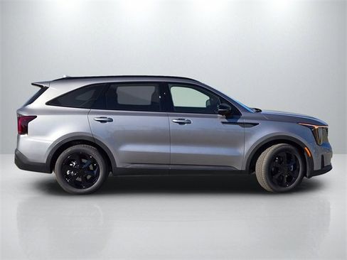 New 2026 Kia Sorento SX Prestige image 3