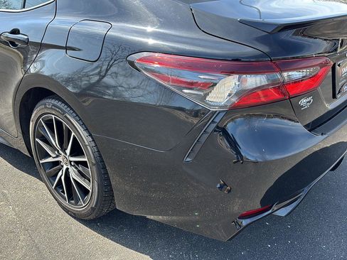 Used 2023 Toyota Camry SE image 25