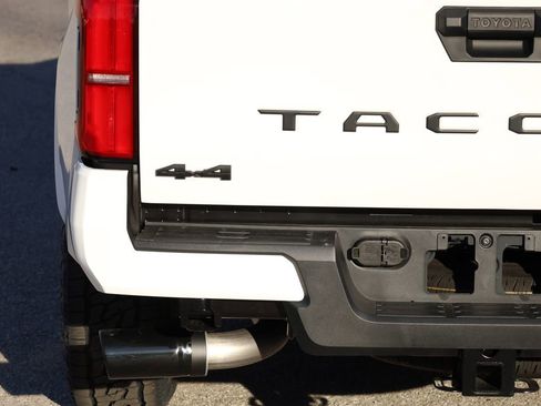 New 2026 Toyota Tacoma SR5 image 5