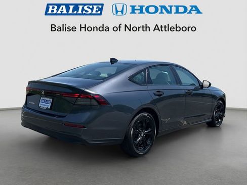 Used 2025 Honda Accord SE image 5