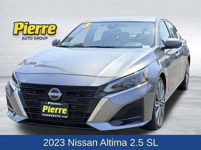 Used 2023 Nissan Altima 2.5 SL