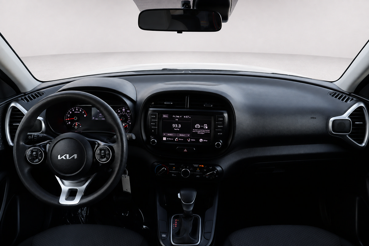 Used 2022 Kia Soul LX w/ Technology Package FWD image 19