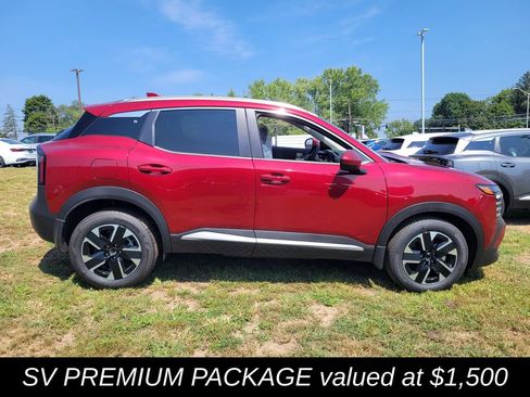 New 2025 Nissan Kicks SV w/ SV Premium Package image 3