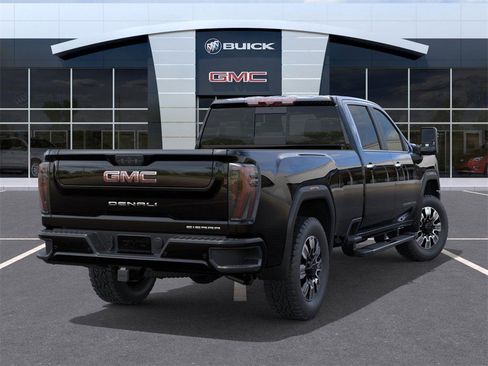 New 2026 GMC Sierra 3500 Denali w/ Denali Reserve Package image 4