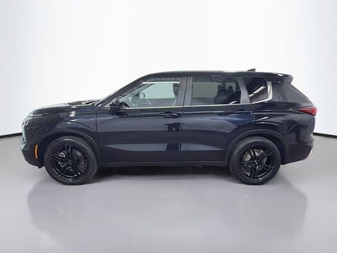 Used 2024 Mitsubishi Outlander SE Black Edition FWD image 6