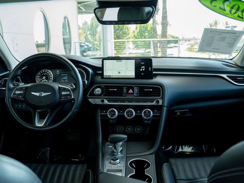 Used 2023 Genesis G70 3.3T AWD/4WD image 18
