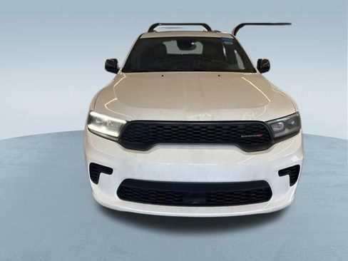 Used 2024 Dodge Durango GT RWD image 2