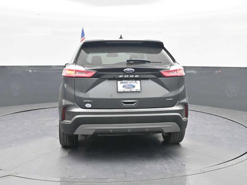 Used 2023 Ford Edge SEL AWD/4WD image 6