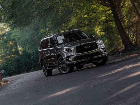 Used 2021 INFINITI QX80 Premium Select w/ All-Season Package RWD image 22